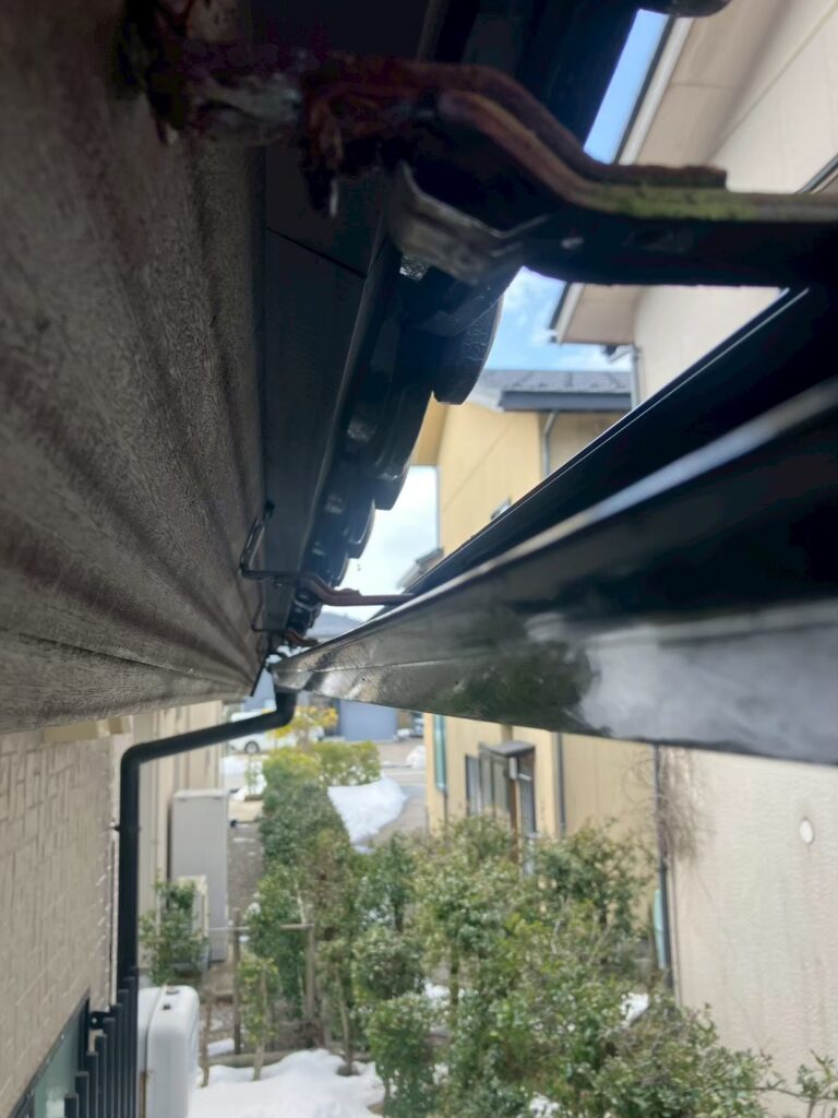 雨樋の傾き確認