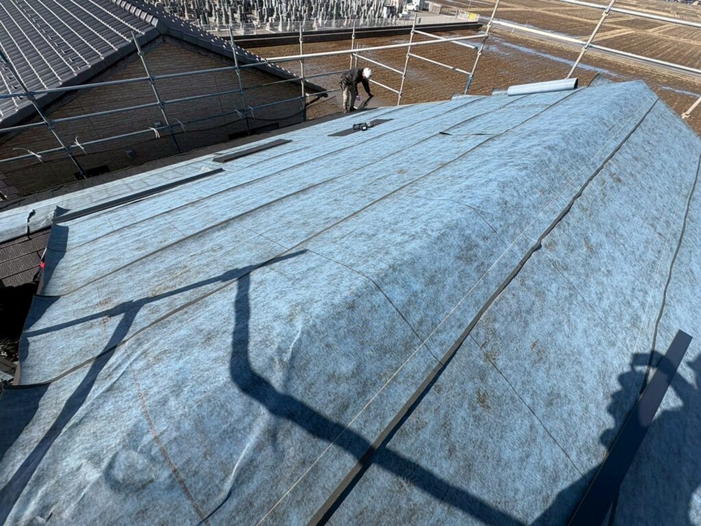 屋根全体を防水処理